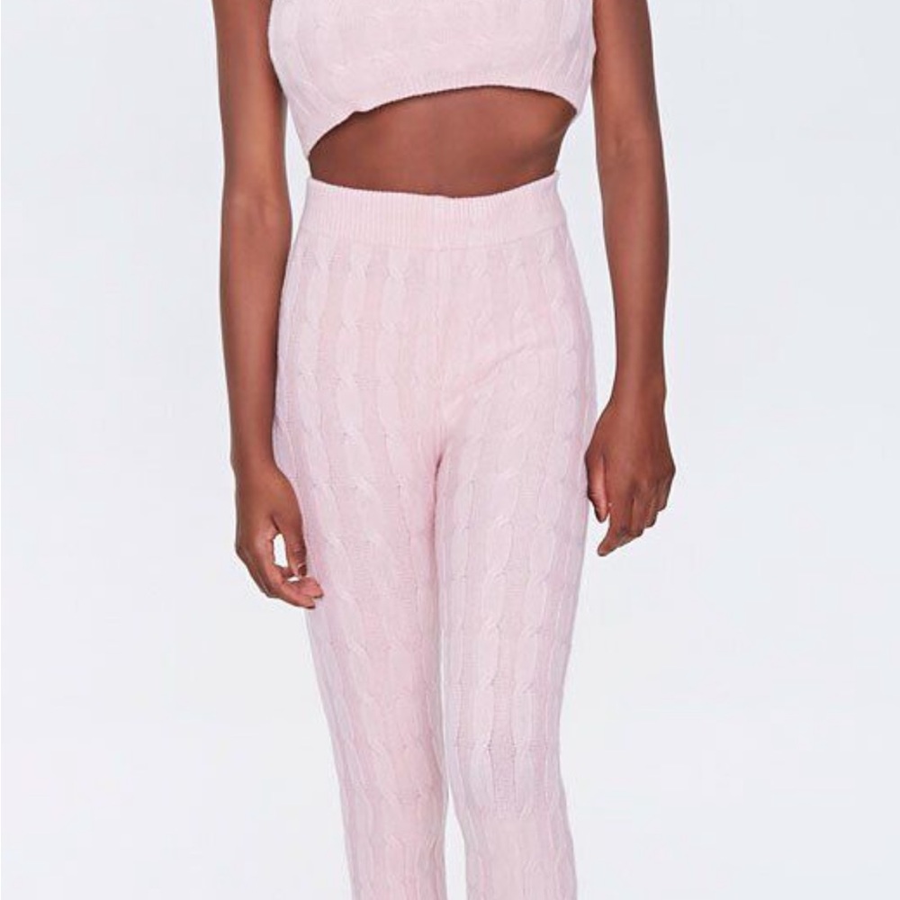 Forever 21 - Picture 2 of 5